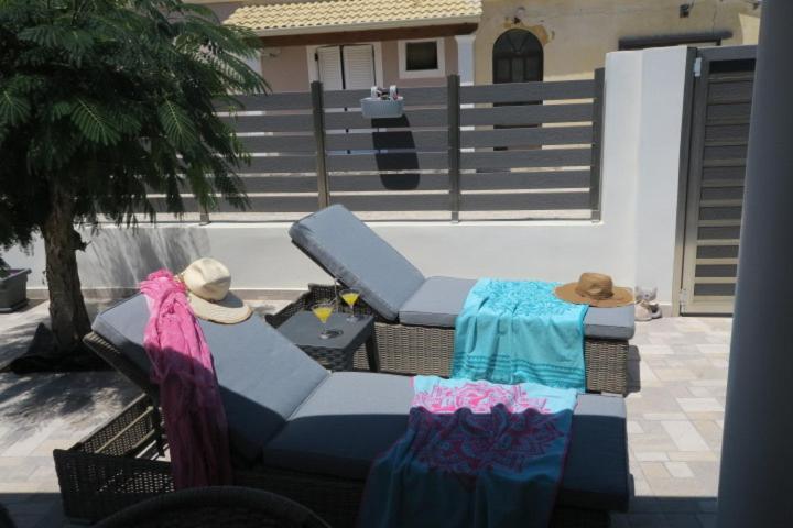 Drosoula House Villa Agios Georgios  ภายนอก รูปภาพ